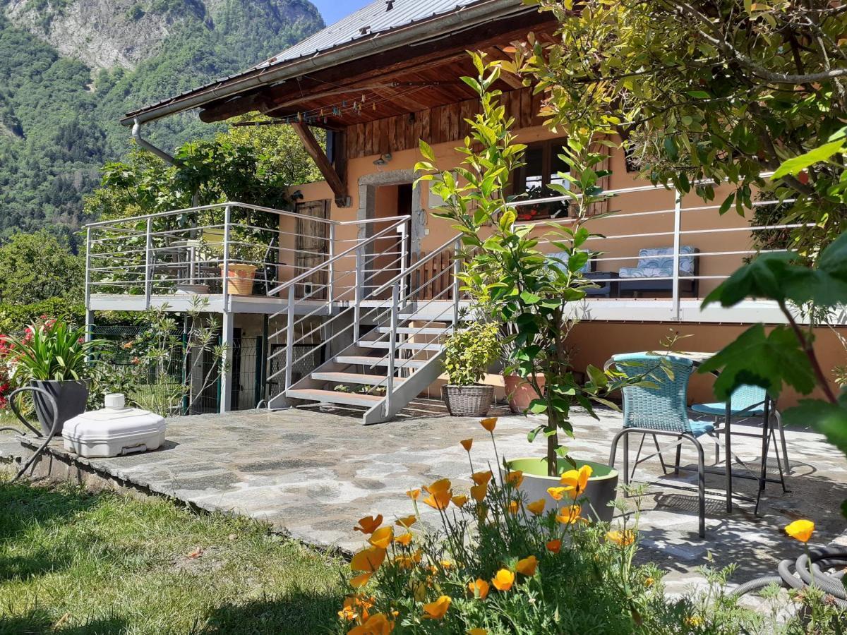 Chez Marie Villa Ugine Exterior photo